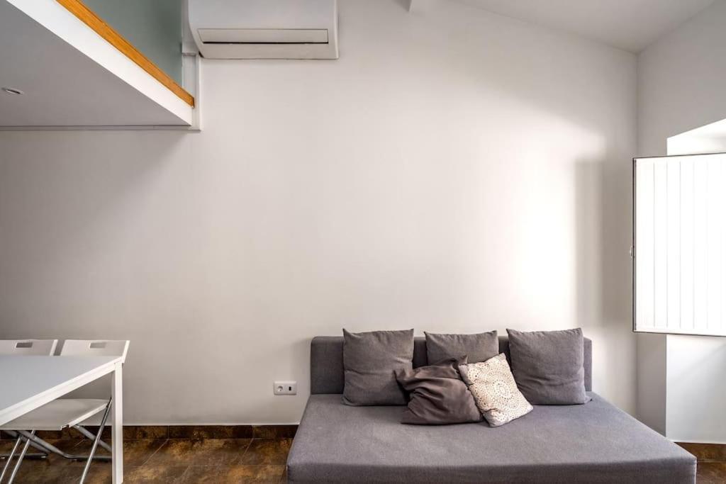 Charming Studio With Ac And Loft On Ground Floor Lisboa المظهر الخارجي الصورة